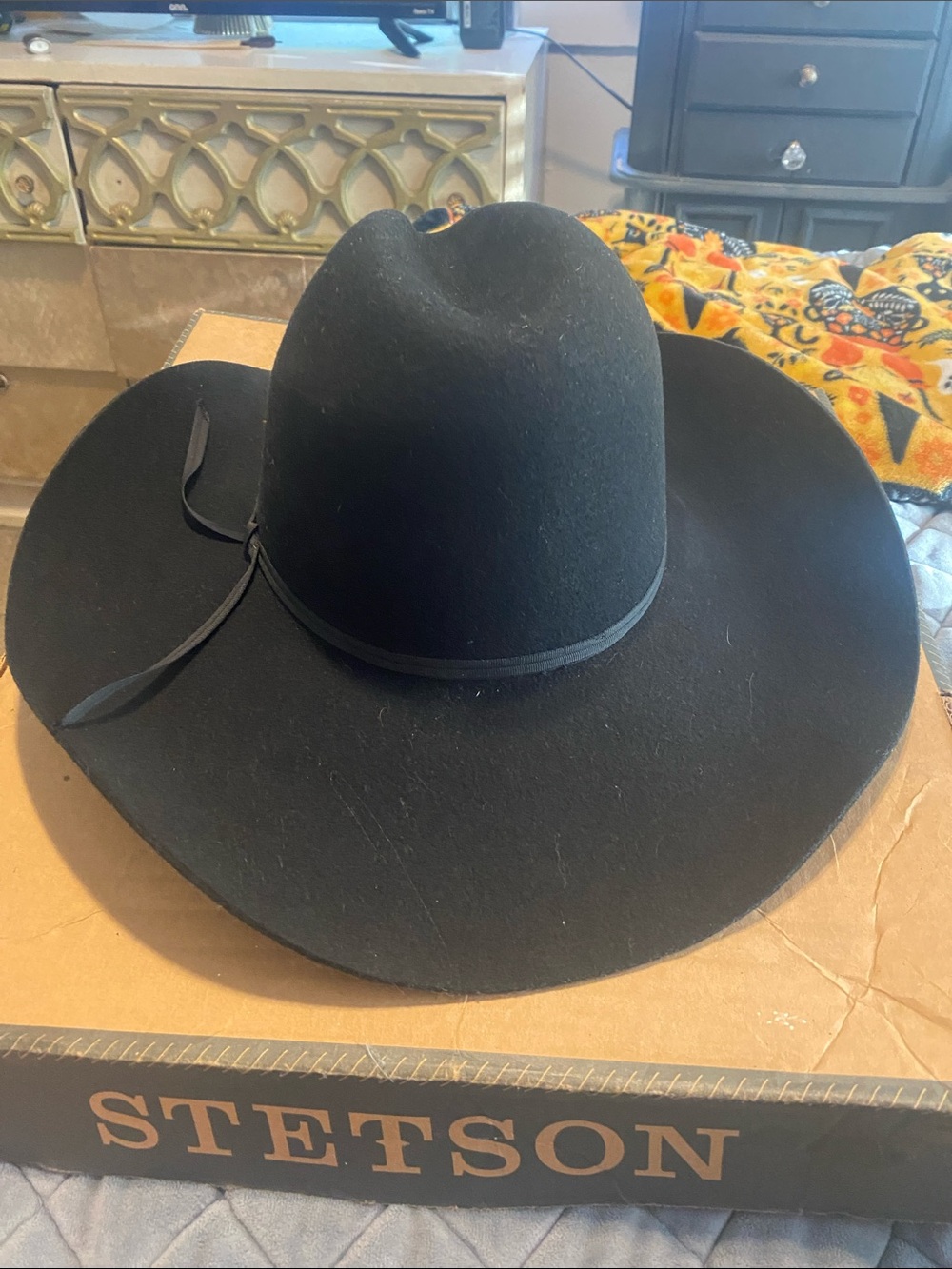 Stetson Black Felt Western Cowboy Hat with Chin Strap - Picture 4 of 6
